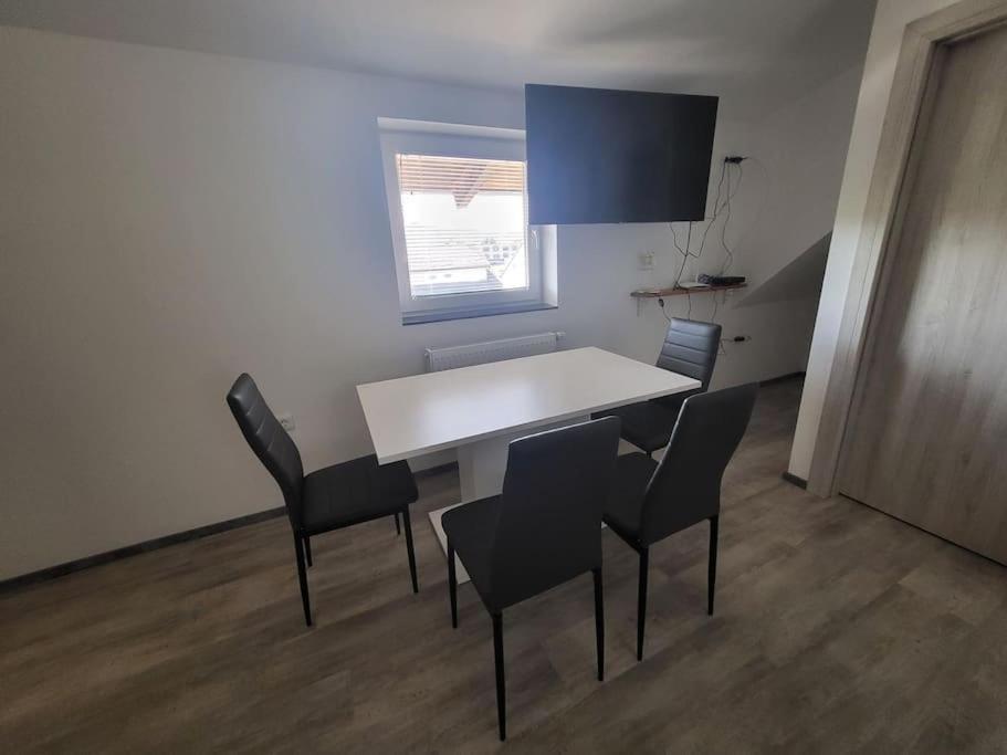 Jack Apartments Maribor Luaran gambar